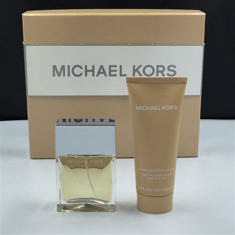 michael kors gift sets